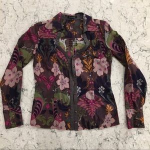 St-Martin’s floral button down Shirt